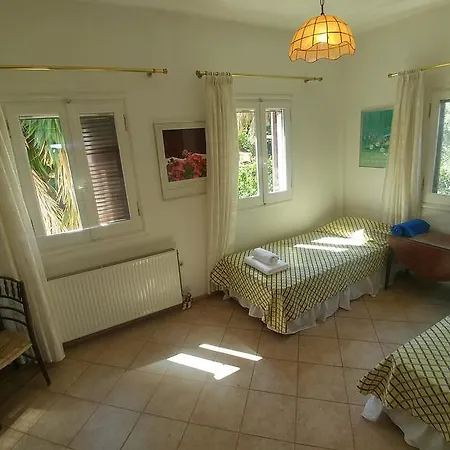 Linga Longa With Sea View And Beach Lejlighed *